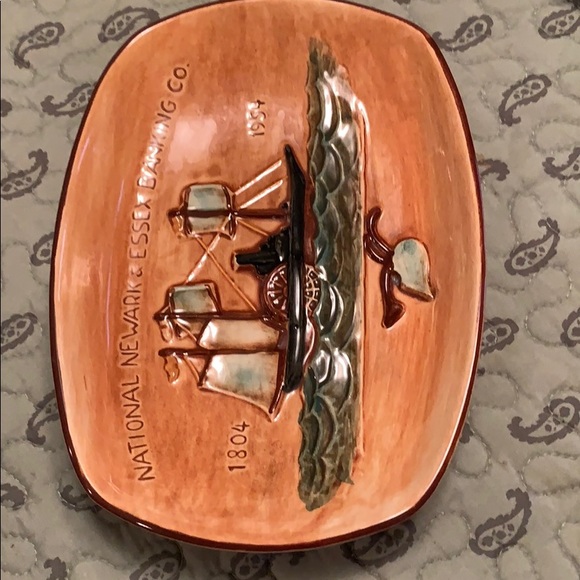 Pennsburg Pottery National Newark & Essex Banking Co Vintage Commemorative Dish - Picture 4 of 4